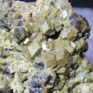 Andradit von der Skjerpemyr Grube, Viken, Norwegen