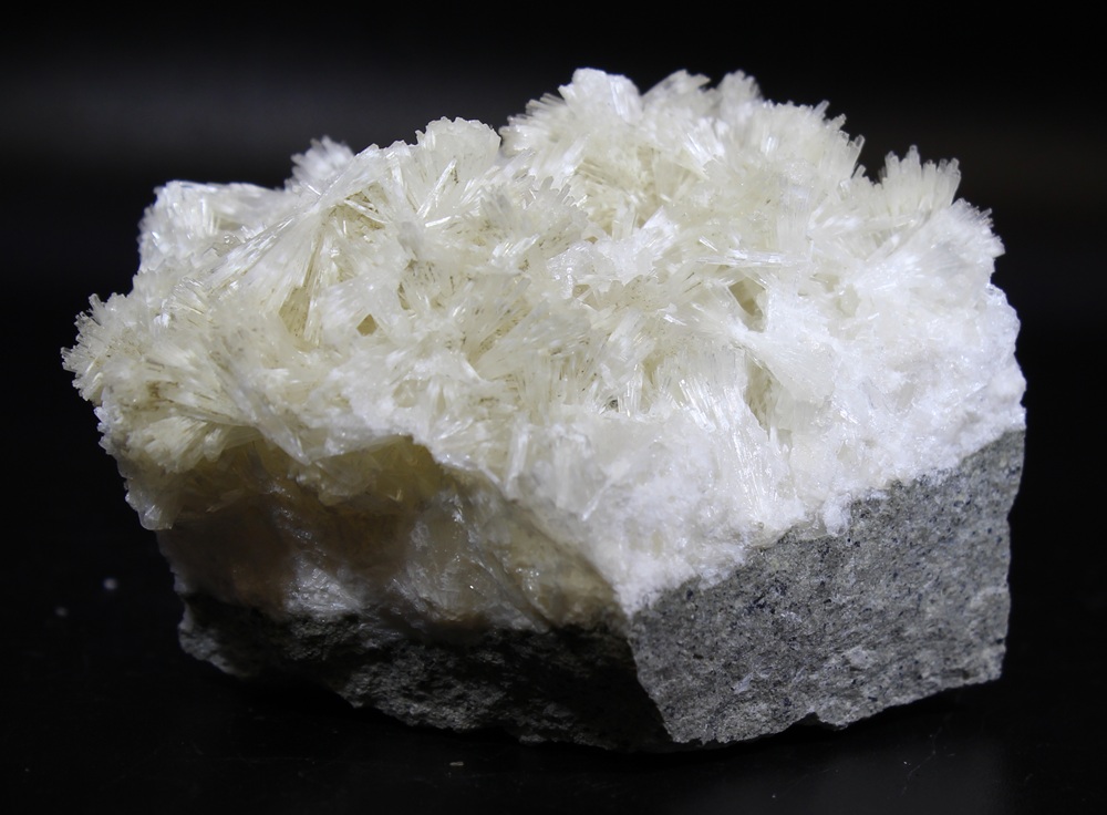 natrolith hammerunterwiesenthal