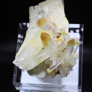Mango Quartz from Cabiche Quípama Colombia with several yellow-tipped Quartz crystals