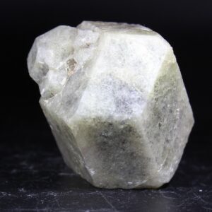 Dodekaedrischer Grossular-Kristall aus Sierra de las Cruces Mexiko
