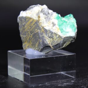 Smaragdgruppe auf Matrix aus der Galeria Los Topos Chivor Kolumbien