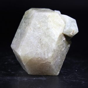 Grossular aus Sierra Mojada Coahuila Mexiko in Seitenansicht